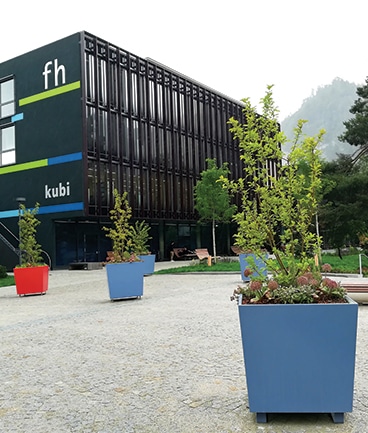 Fioriera personalizzabile in colore RAL