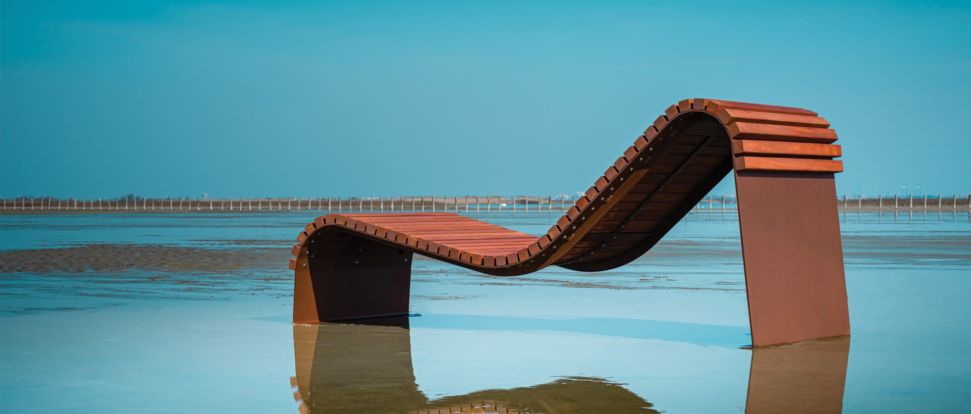 Chaise longue bois métal