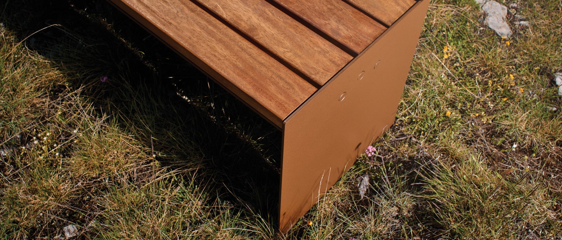 Banc bois et métal ABSOLUT