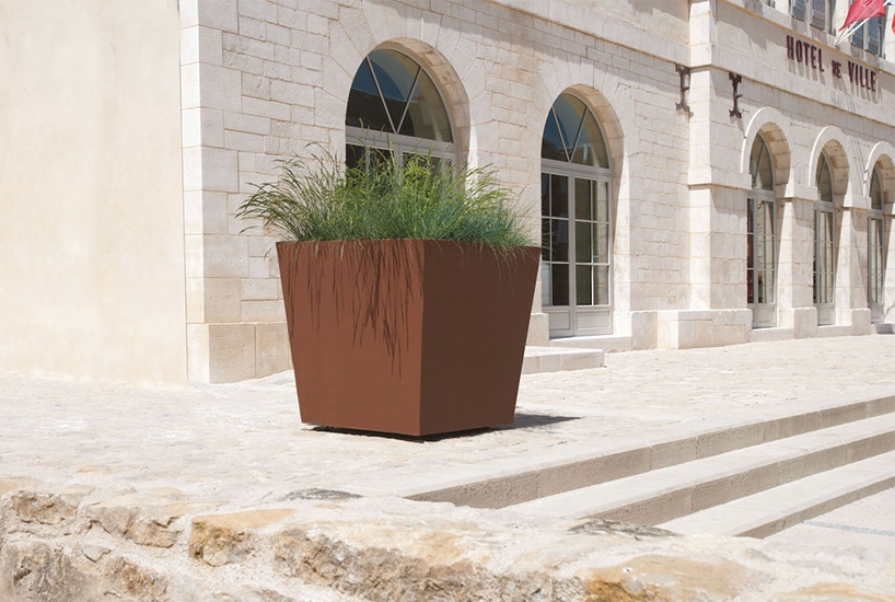 Scatola d'albero in acciaio corten ossidato