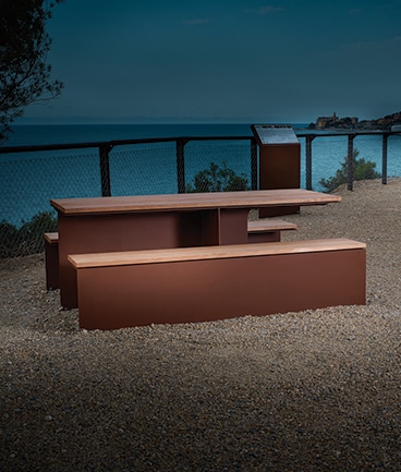 Table MONSIEUR du fabricant français CYRIA