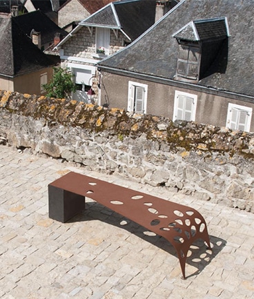 Banquette béton acier - mobilier urbain