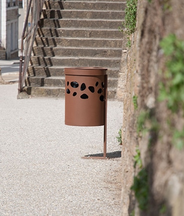 Corbeille pour espaces publics