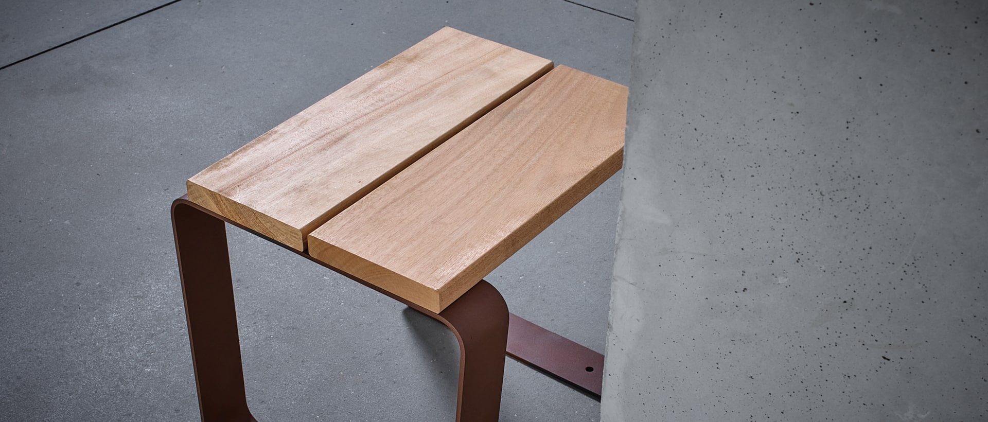 Tabouret bois - mobilier extérieur