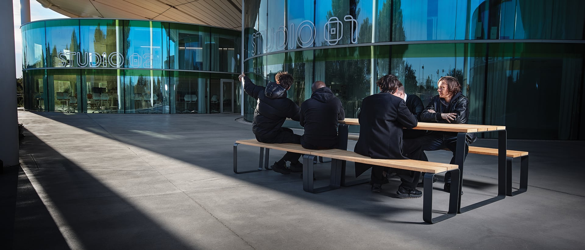 Mobilier urbain - table de pique nique KAISKEI